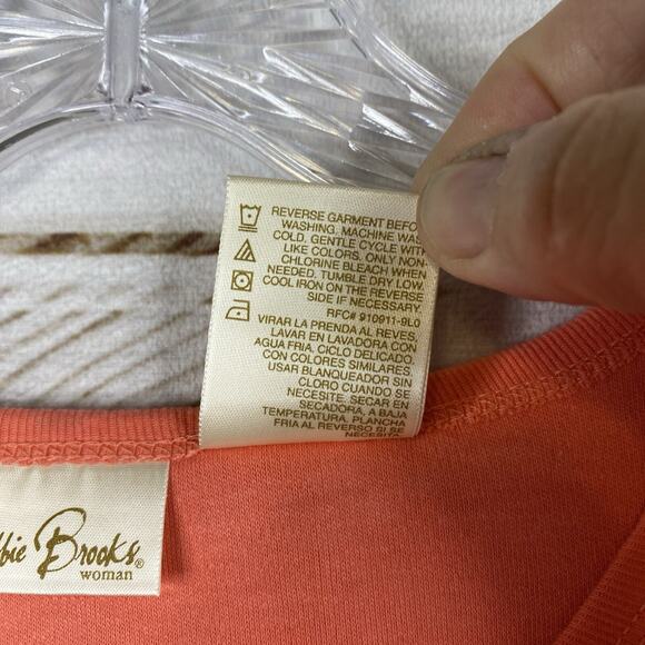 Bobbie Brooks Top Womens 18W 20W Coral Embroidered Tee Shirt Stretch Comfy NWT - Picture 4 of 8